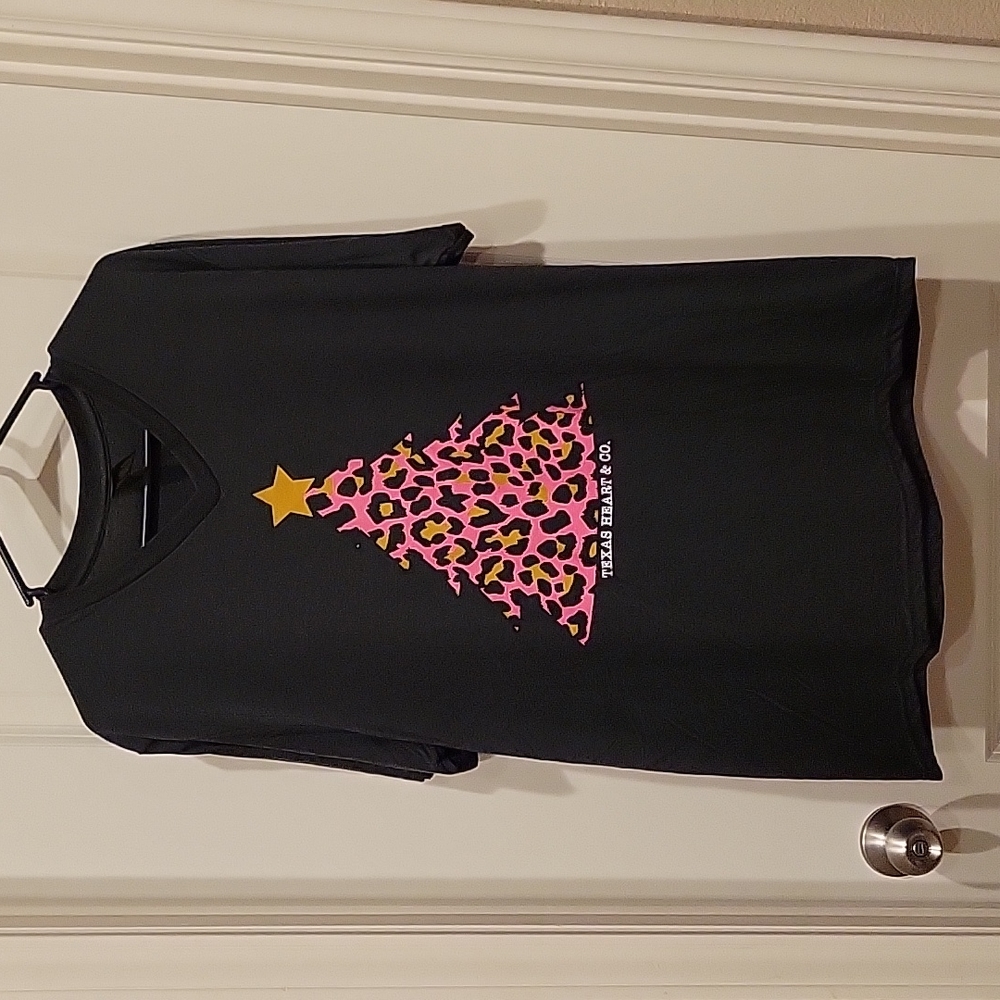 Texas Heart & Co. Tee (large)